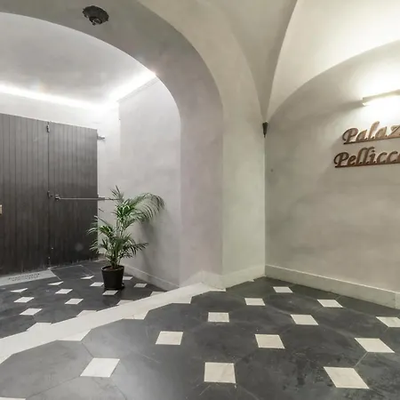 Centro Storico Caruggi 2min Acquario Pellicceria Superior Loft Palazzo Rolli Apartment *