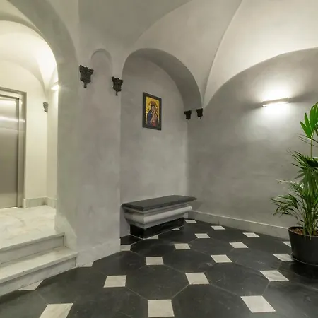 Centro Storico Caruggi 2min Acquario Pellicceria Superior Loft Palazzo Rolli Apartment