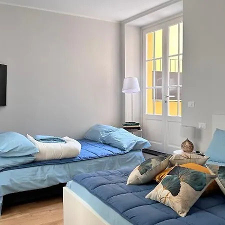 Centro Storico Caruggi 2min Acquario Pellicceria Superior Loft Palazzo Rolli Apartment *