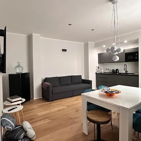 Centro Storico Caruggi 2min Acquario Pellicceria Superior Loft Palazzo Rolli * Genova