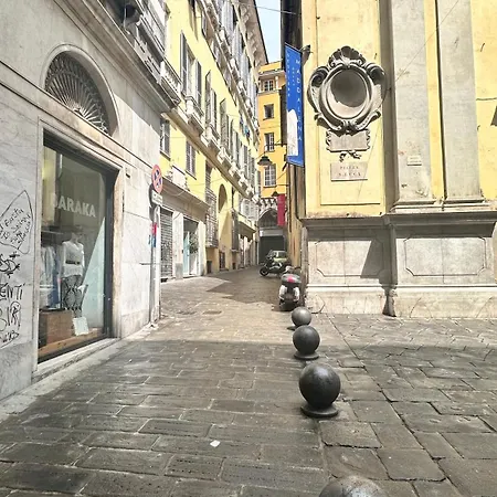 Centro Storico Caruggi 2min Acquario Pellicceria Superior Loft Palazzo Rolli Apartment *