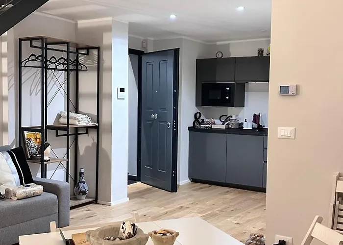 דירה Centro Storico Caruggi 2min Acquario Pellicceria Superior Loft Palazzo Rolli ג'נובה